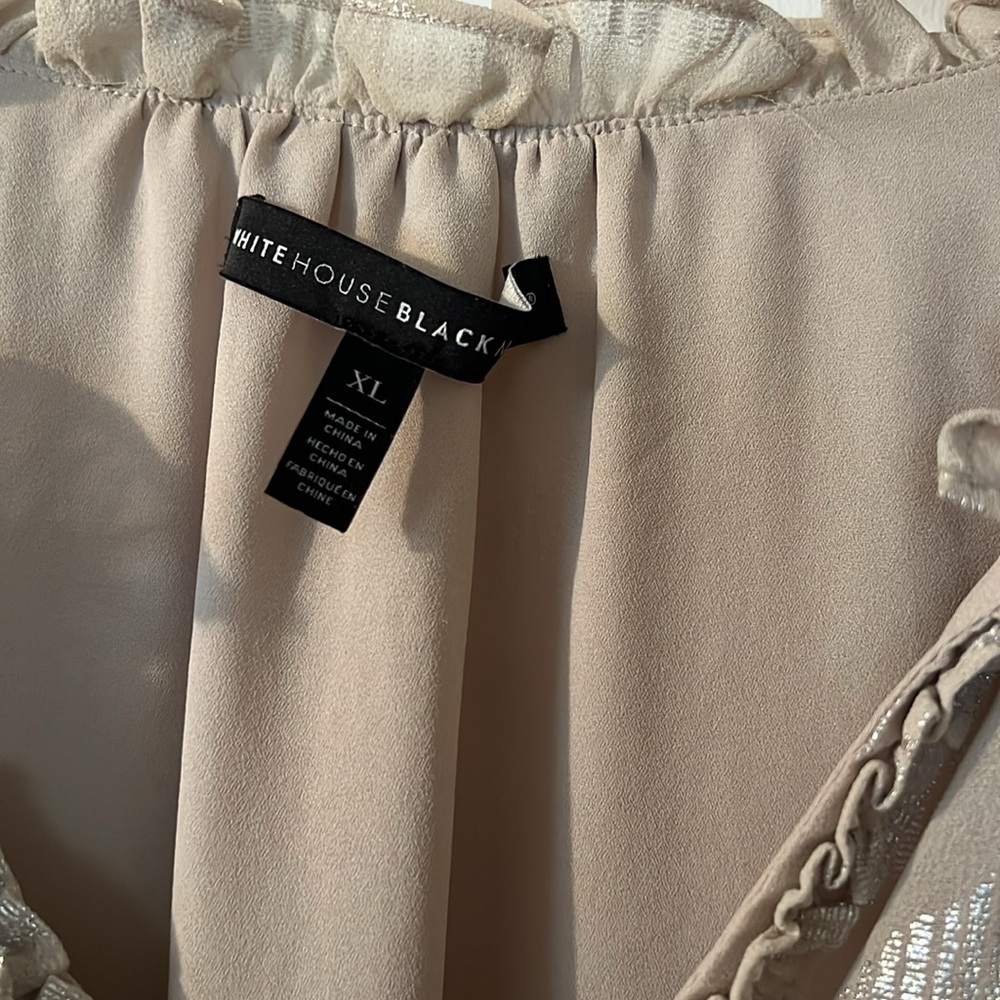 Cap sleeve/ sleeveless blouse - Picture 3 of 6